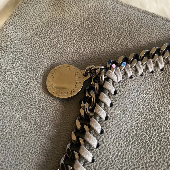 Stella McMartney Falabella Mini Crosssbody in Light Gray/Silver - Picture 4 of 8